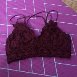❌SOLD❌Maroon lace bralette